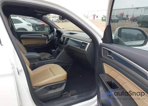 2020 Volkswagen Atlas Cross Sport 2.0T Sel/2.0T Sel Premium/2.0T Sel Premium R-Line/2.0T Sel R-Line из США, поврежденный, VIN 1V2MC2CA7LC205440